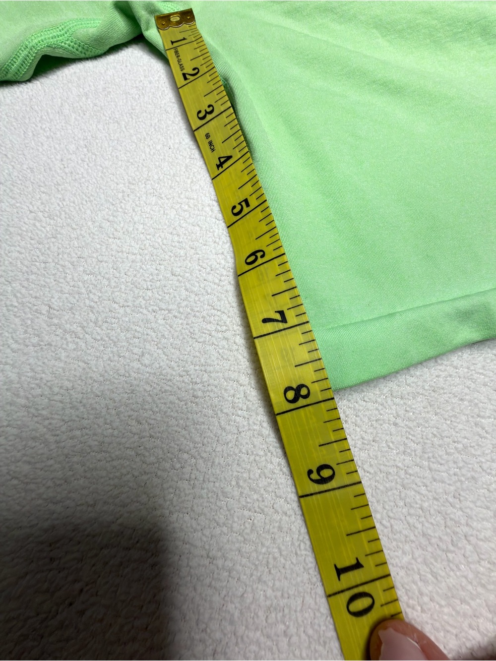 ✨NWT✨NVGTN Mid Rise Contour Seamless Shorts•💚Pistachio - Picture 14 of 15